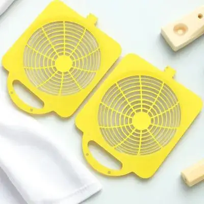 

2Pcs Plastic Bird Nest Box Yellow for Breeding Small Parakeets Cockatiels Parrot Nest Egg Holder Indoor Outdoor