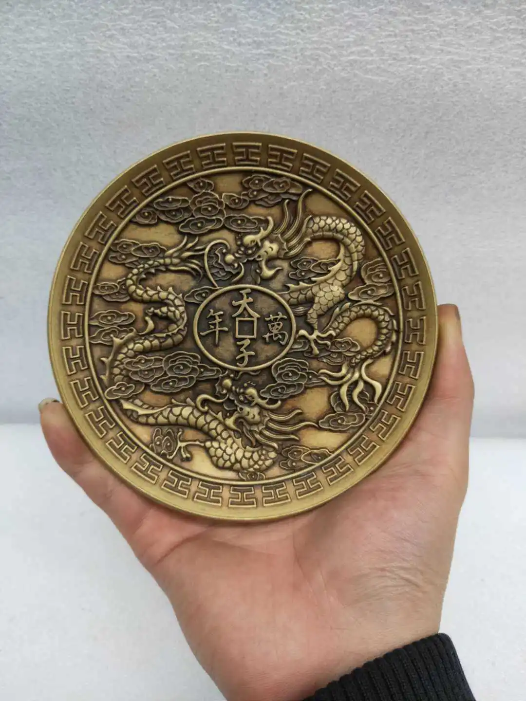 

Antique Collection Qianlong Imperial Use Qianlong's Year Made Double Dragons Robbing Treasures, Heavenly Son Ten Thousand Years