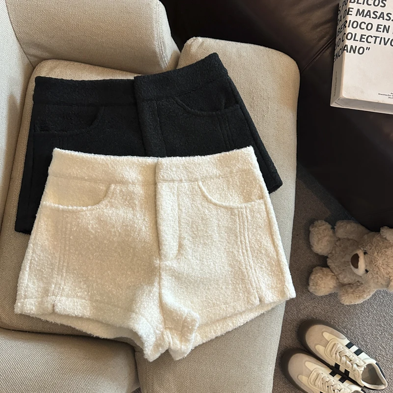 Women's Autumn Winter Wool&blend Wide Leg Shorts Lady Solid Color High Waist Loose Short Pants