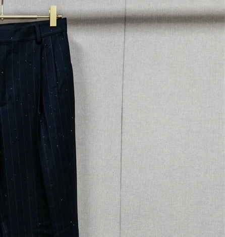 Elegante zweiteilige Anzüge für Damen im Herbst und Winter 2025, langärmelige Anzugjacke oder schmales Westenkleid