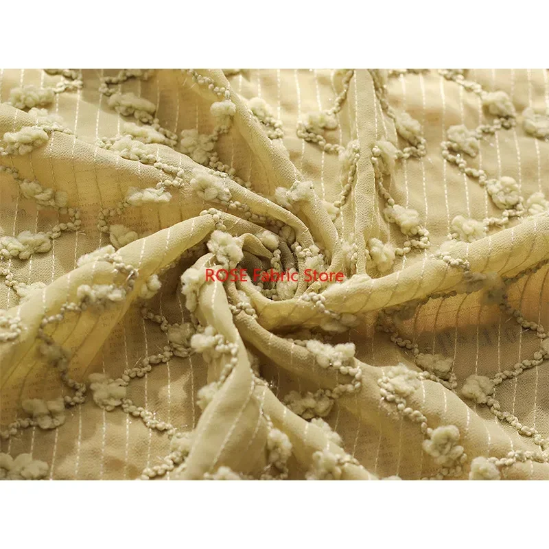 웨딩 드레스, 블라우스, 신부 가운을 위한 쉬폰 다이아몬드 격자 웨이브 자수 직물