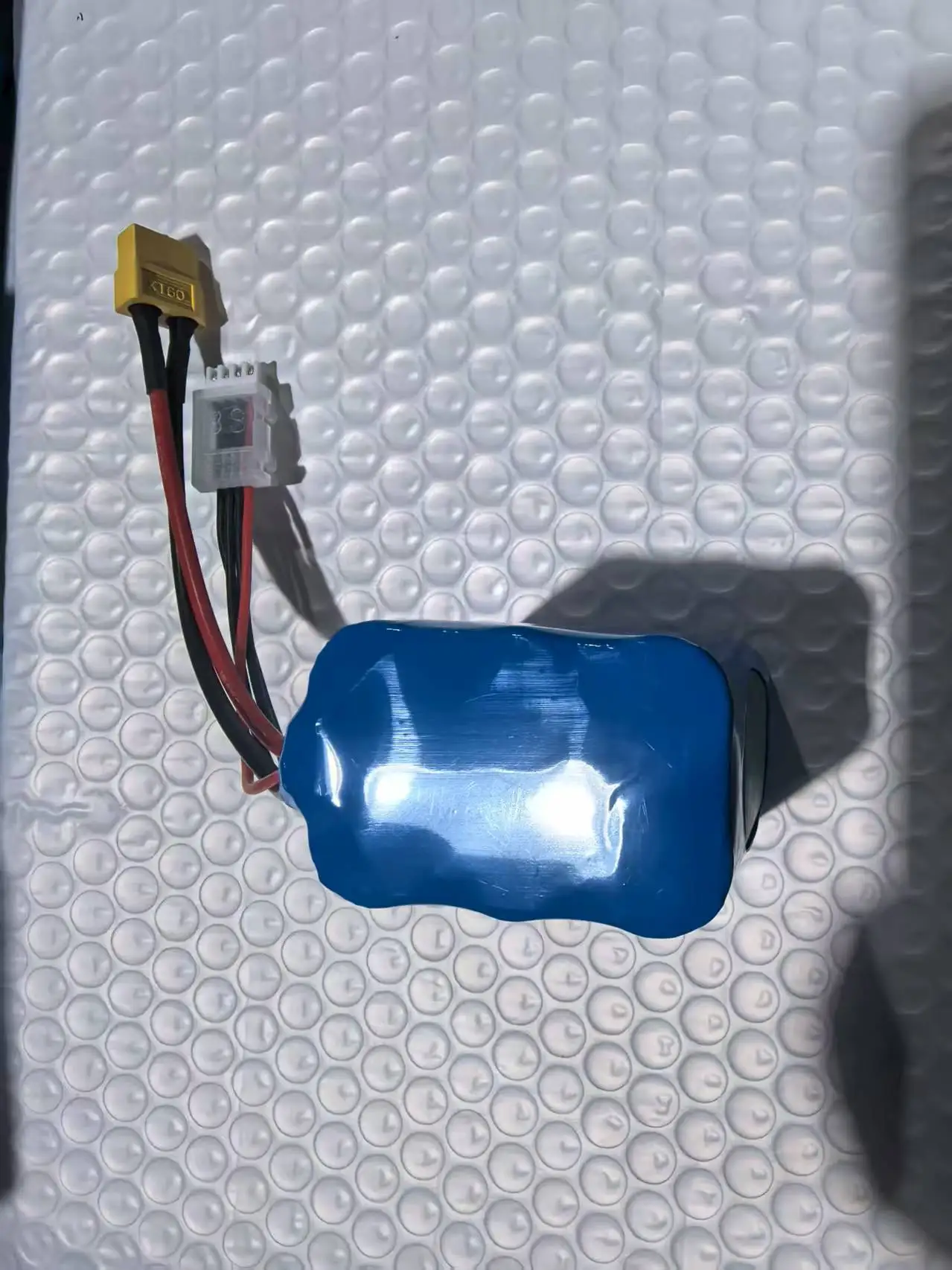 

3S 11.1V 5.0Ah 5000mah 10C rate lithium-ion battery, suitable for drones/helicopters/model aircraft/remote control cars
