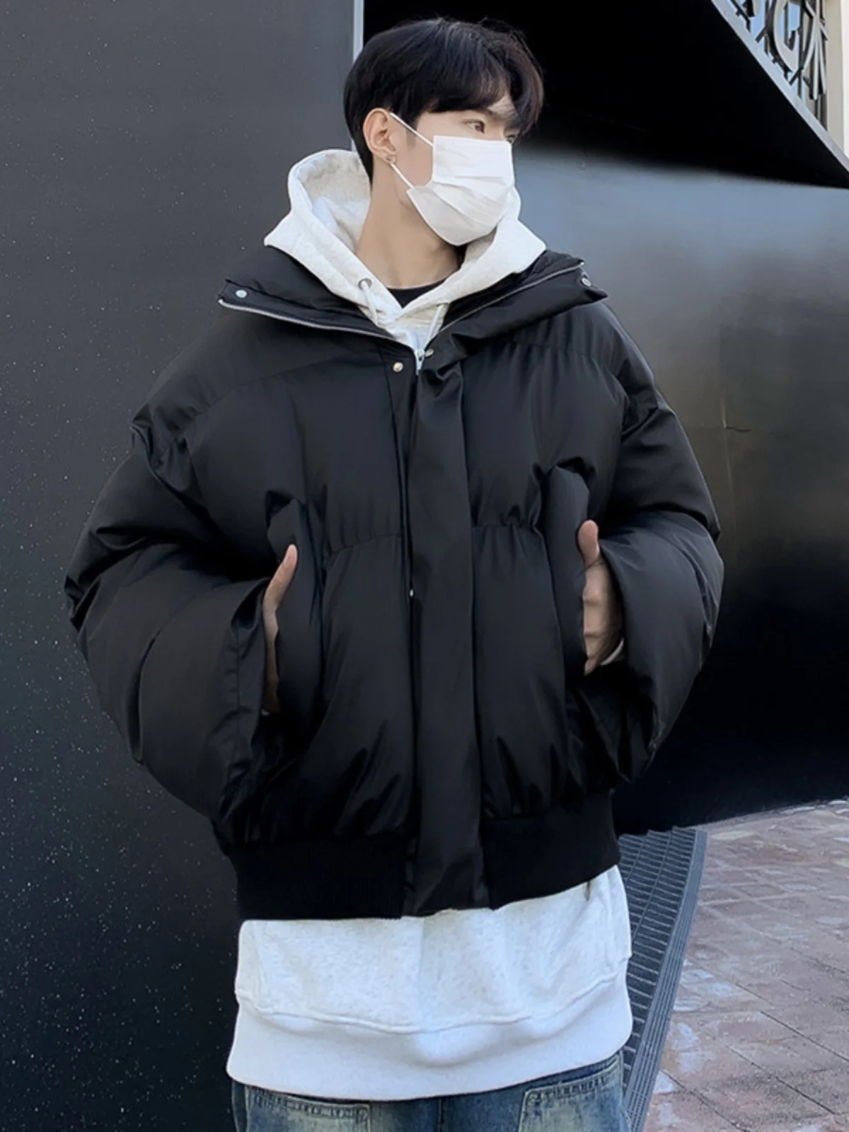 

Men's Bla down Cotton Jaet Winter Thiened Stand Collar ort Bread Sle American Casual Warm Outerwear Zipper Closure