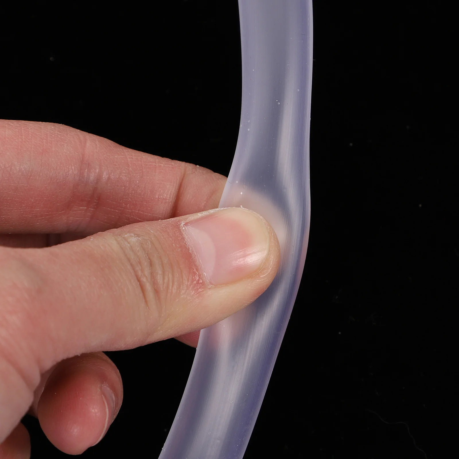 

1Set Fishing Water Pump Manual Water Suction Device 2.1m Long Durable Stainless Steel Outlet High-Density Filter Fishing Gear