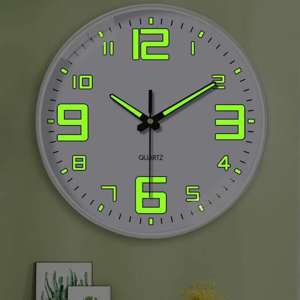 Living Room Decoration Silent Quartz Wall Clock Round Plastic Luminous Wall Clock Fashion Time Accuracy Digital Clock Cafe