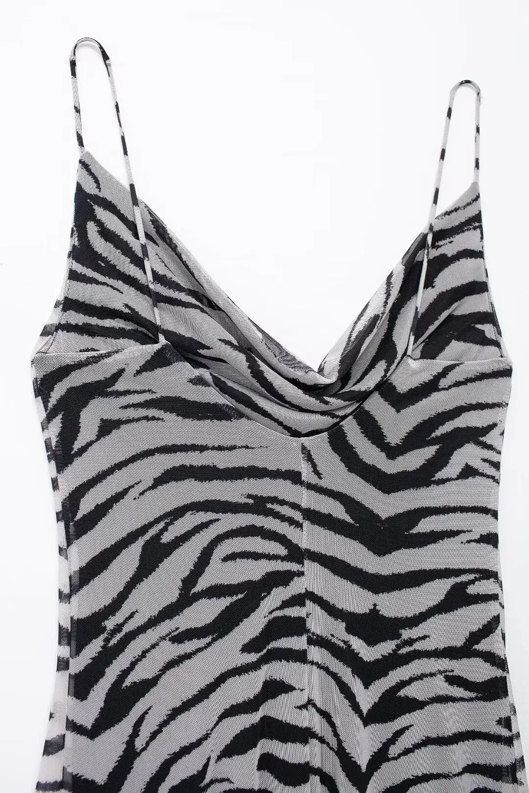 HH Elegantes Leoparden-A-Linien-Kleid 2026 Sommer Ärmelloses Rückenfreies Trägerkleid Schlankes Langes Kleid im Retro-Stil für die Abschlussfeier – Detail 7