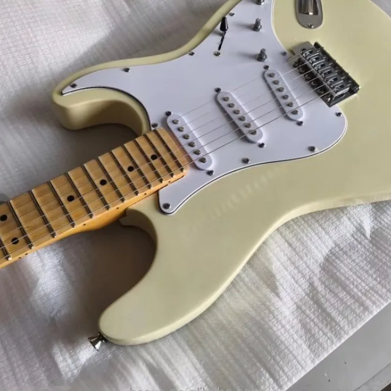 

STLF 39" Wholesale Custom Good Quality Maple Rosewood Fingerboard Maple Neck Electric Creamy White Guitar Factory