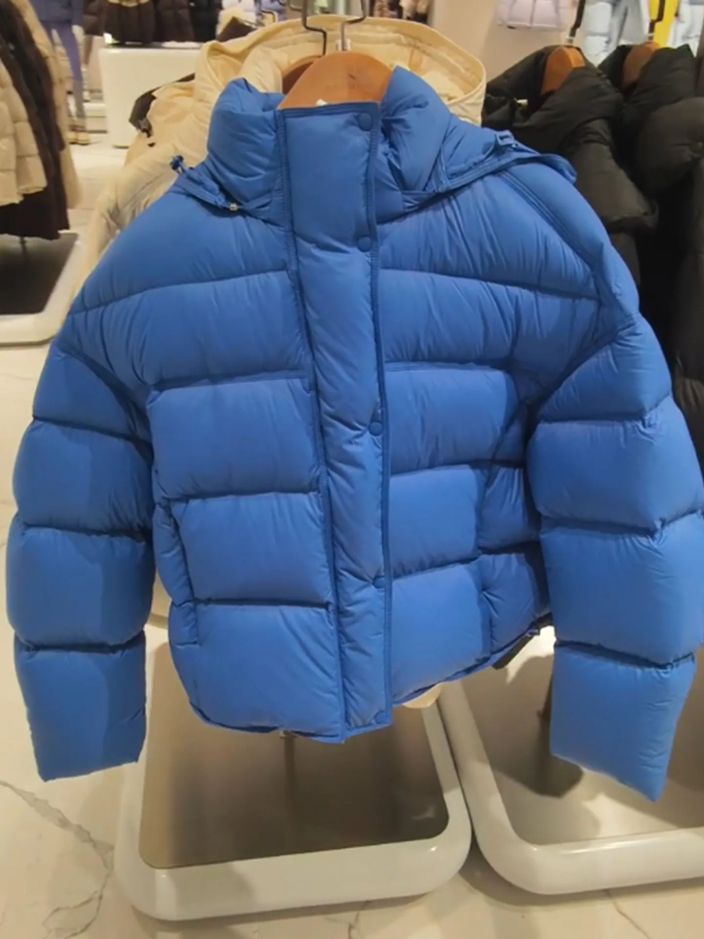 블루 오트 후드 푸퍼 재킷 여성용 테니드 터틀 베이브 슬레 따뜻한 겨울 외투 신상 출퇴근용 슬레