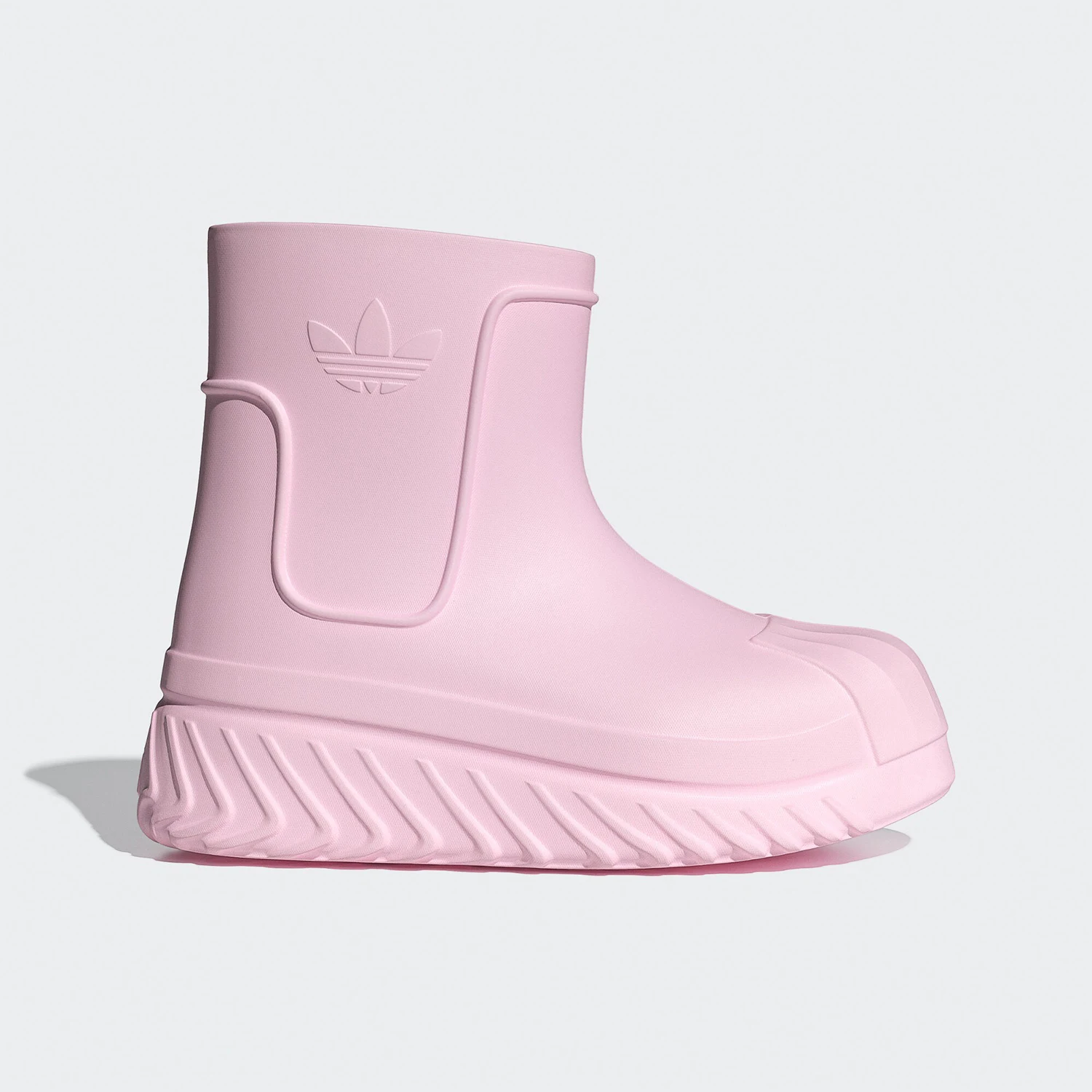 

Adidas genuine Women's Classic Shell Toe Thick Sole Sport Boots IE0389