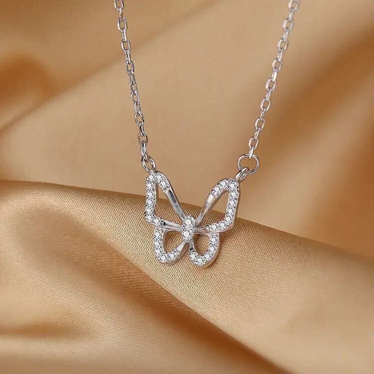 Hollow Butterfly Zircon Pendant Necklace for Women Delicate Clavicle Chain Minimalist Link Chain Choker Jewelry Girl Gift