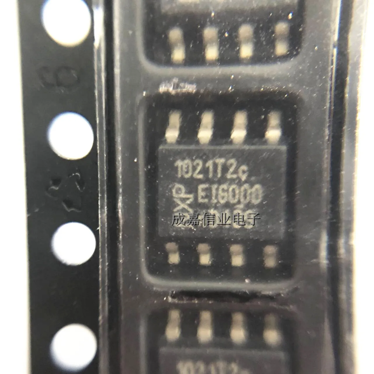 10 ชิ้น/ล็อต TJA1021T/20/ซม. SOP-8 เครื่องหมาย; 1021T2c LIN เครื่องรับส่งสัญญาณ 8-Pin ยี่ห้อใหม่ของแท้ผลิตภัณฑ์