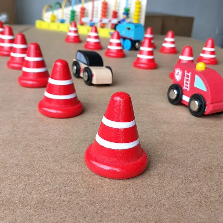 10- Mini wooden traffic learning signs, red safety barrier cone-shaped road signs, wooden traffic obstacles, traffic signs
