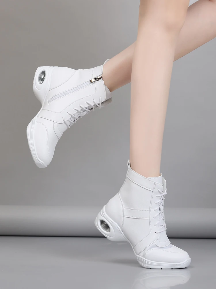 zapatos-de-baile-blancos-de-piel-con-tacon-medio-y-suela-suave-para-mujer-zapatos-modernos-para-baile-de-salon-estilo-nuevo