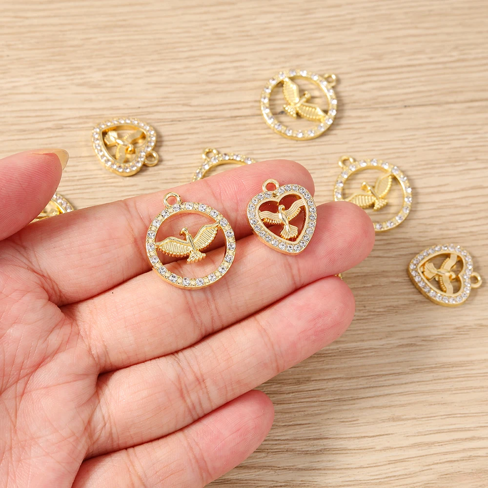 10 Stück Niedliche Kristall-Metall-Herzanhänger für die Herstellung von Ohrringen, Halsketten, Armbändern, DIY-Bastelarbeiten und Schmuckzubehör – Detail 3