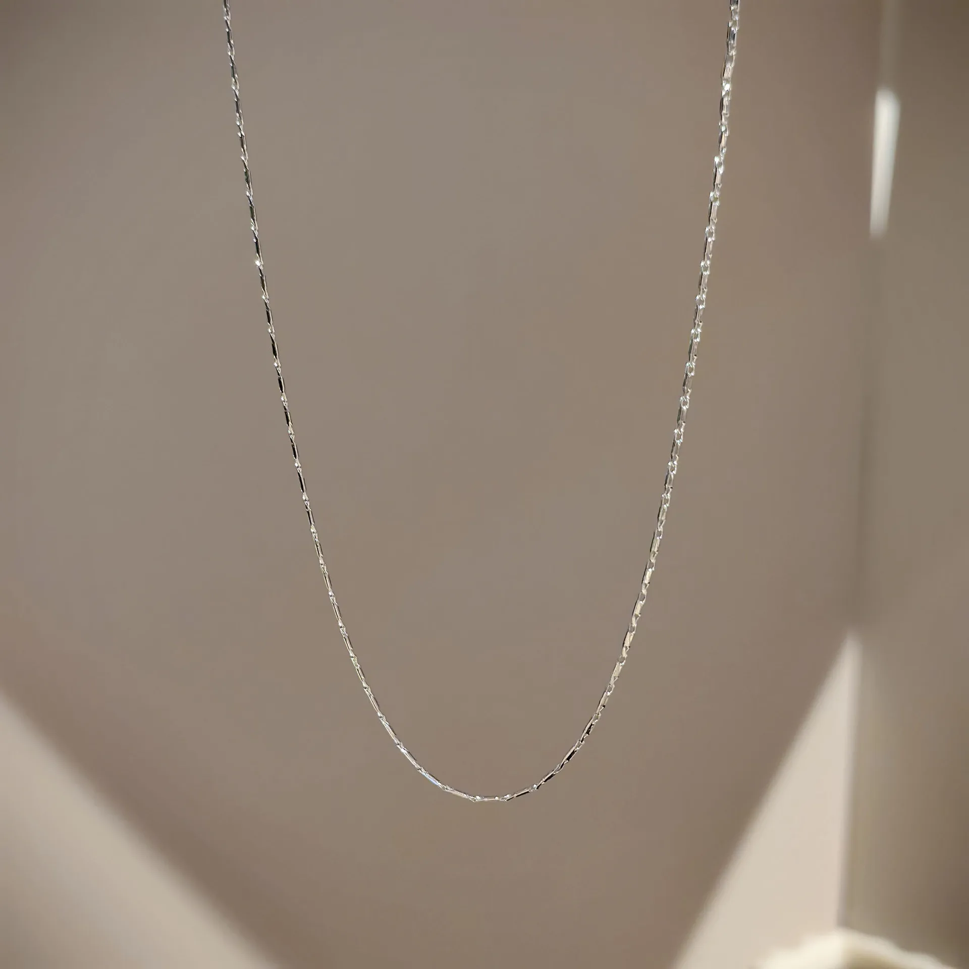 S925 Sterling Silver Necklace Universal Necklace Men's and Women's Collarbone Chain No Pendant Glitter Sequin Plain Chain