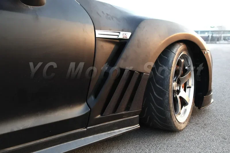 

Car Accessories Carbon Fiber VS Style Wider Front Fender with FIber Glass Extension Fit For 2008-2013 R35 GTR Front Fender