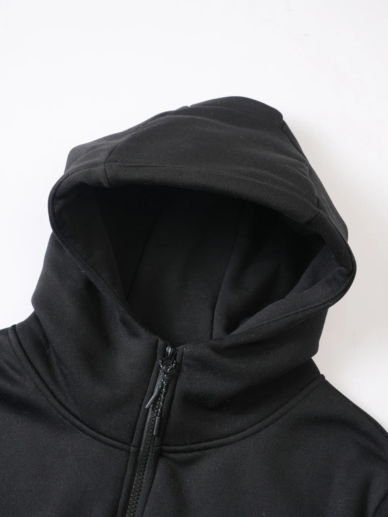 2-teiliger Herren-Sportanzug für Frühling und Herbst, Kapuzenjacke mit Reißverschluss und Jogginghose, lässiger Alltags-Sportanzug für Männer im Freien – Detail 31