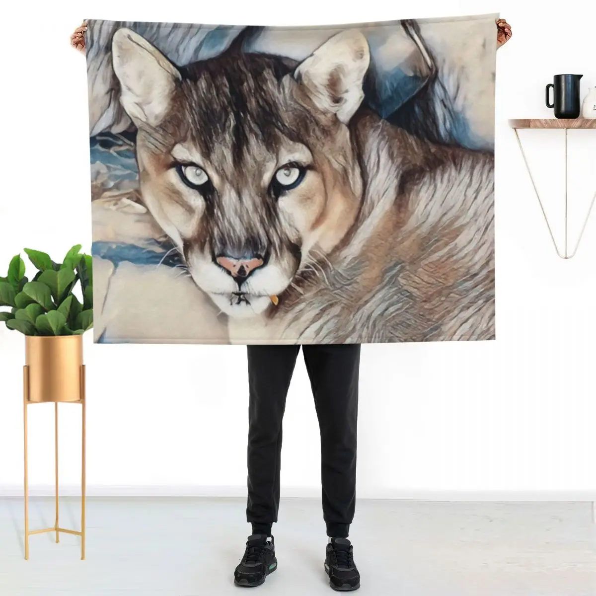 Watchful Cougar Throw Blanket Weighted Hair halloween Plush decorative Blankets