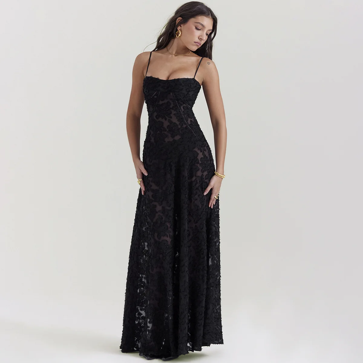 

2024 New Lace Black See-through Spaghetti Strap Long Dress Sexy Backless Maxi Dress for Parties and Evening Wear Women