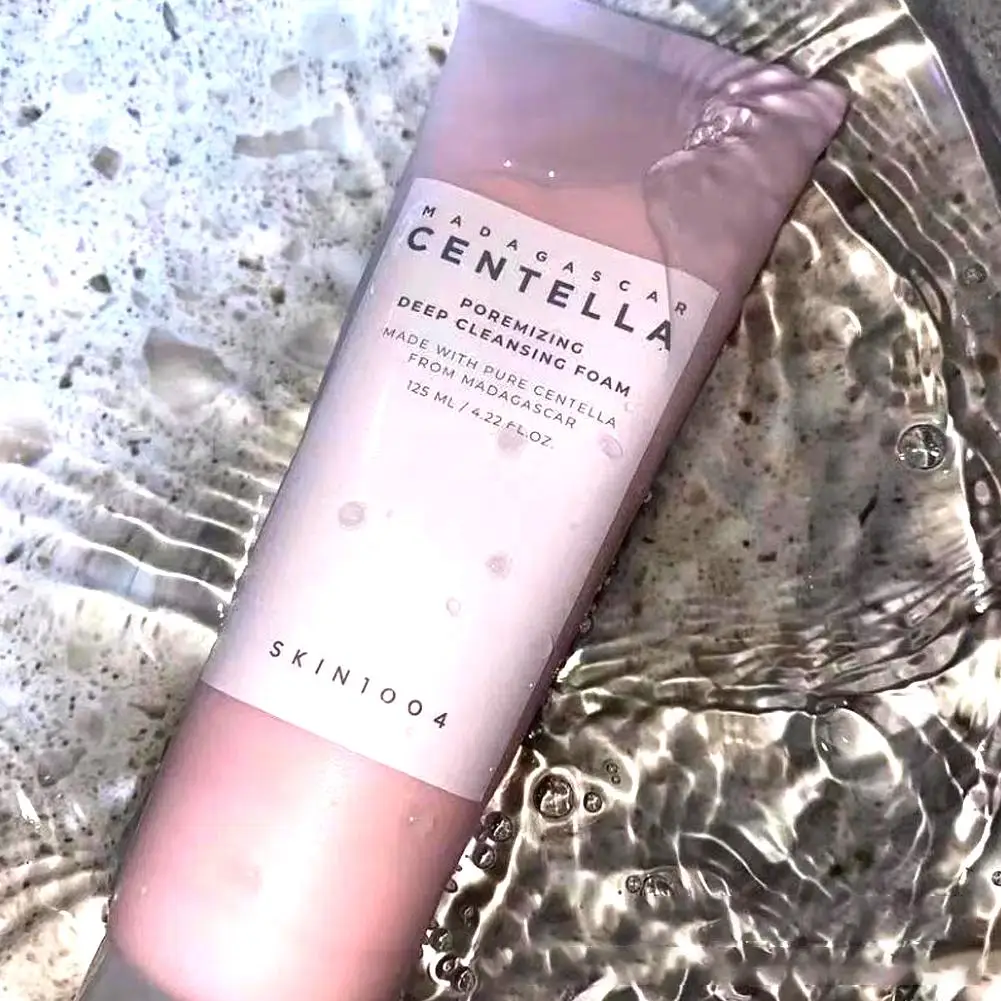Skin1004 Centella Asiatica منظف للوجه جوهر ملح الهيمالايا رغوة التنظيف العميق لتنقية لطيفة غسول الوجه المنعش