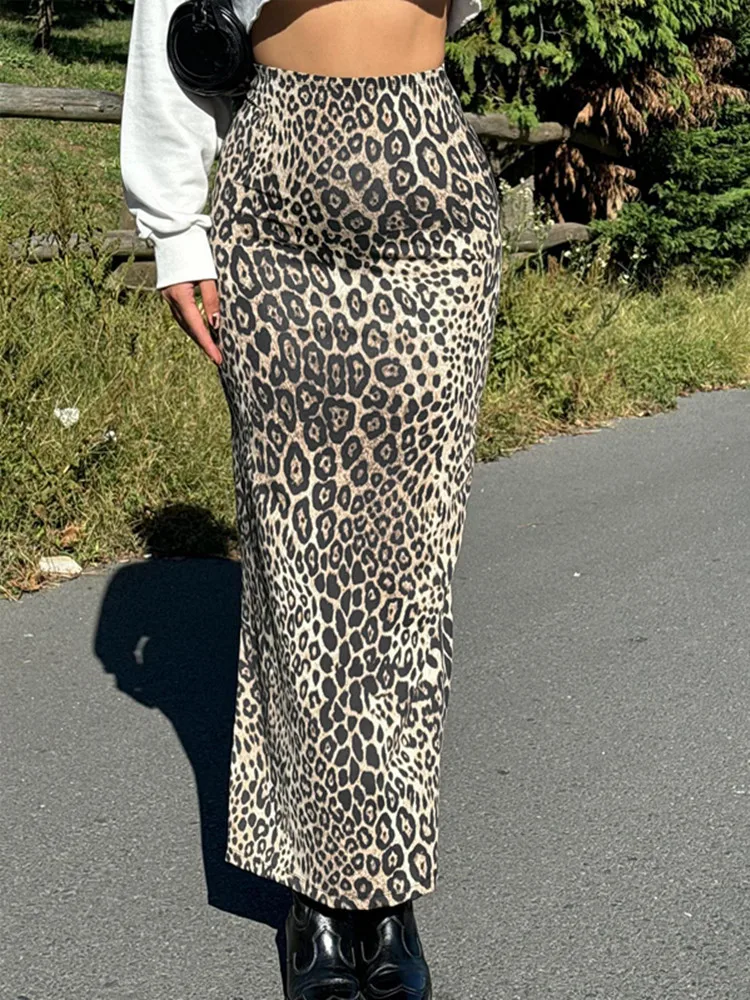 SKMY Women's Clothing 2026 Autumn Winter New Fashionable Personalized Trendy Versatile Leopard Printed High Waist Skirts Party