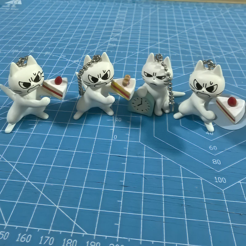 

Cute Kawaii Angry Toro Inoue The Cat Charm Anmie Figurine Keychain Gashapon Anime Cute Capsule Toys Action Figure Nmodel Gift