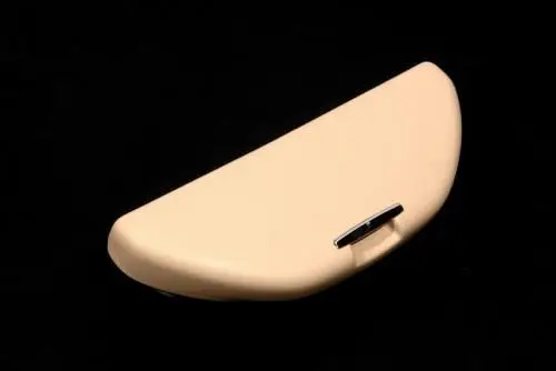 

Бесплатная доставка бежевый держатель для солнцезащитных очков для VW Volkswagen Jetta/Bora MK4