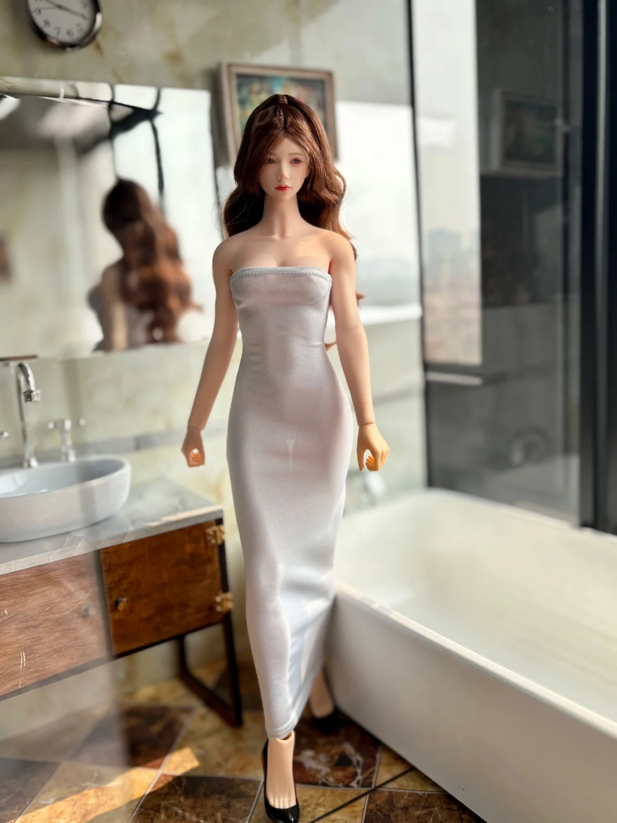 【Only Clothes】1/6 Scale Female Soldier Ice Silk Tube Dress Satin Pleated Spaghetti Strap Skirt Fit 12''Action Figure Model Toys