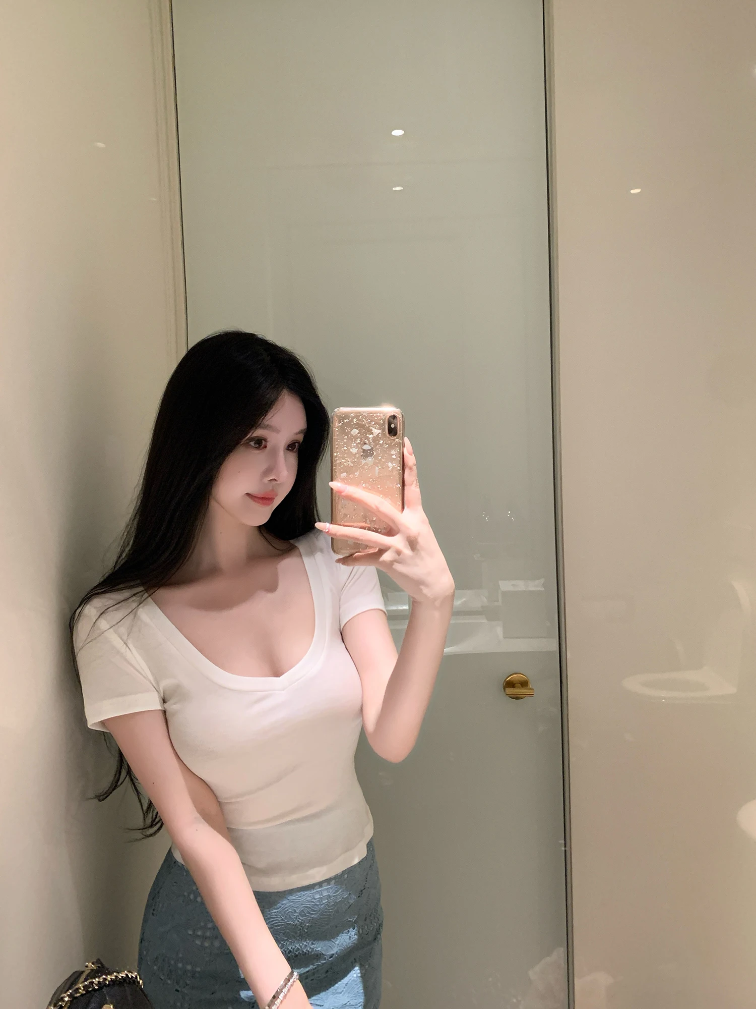 

Comfortable T-Shirt Lace Half Skirt Set Women's Fashion Spring Elastic Regular Sleeve Short V-Neck Slim Fit T-Shirt