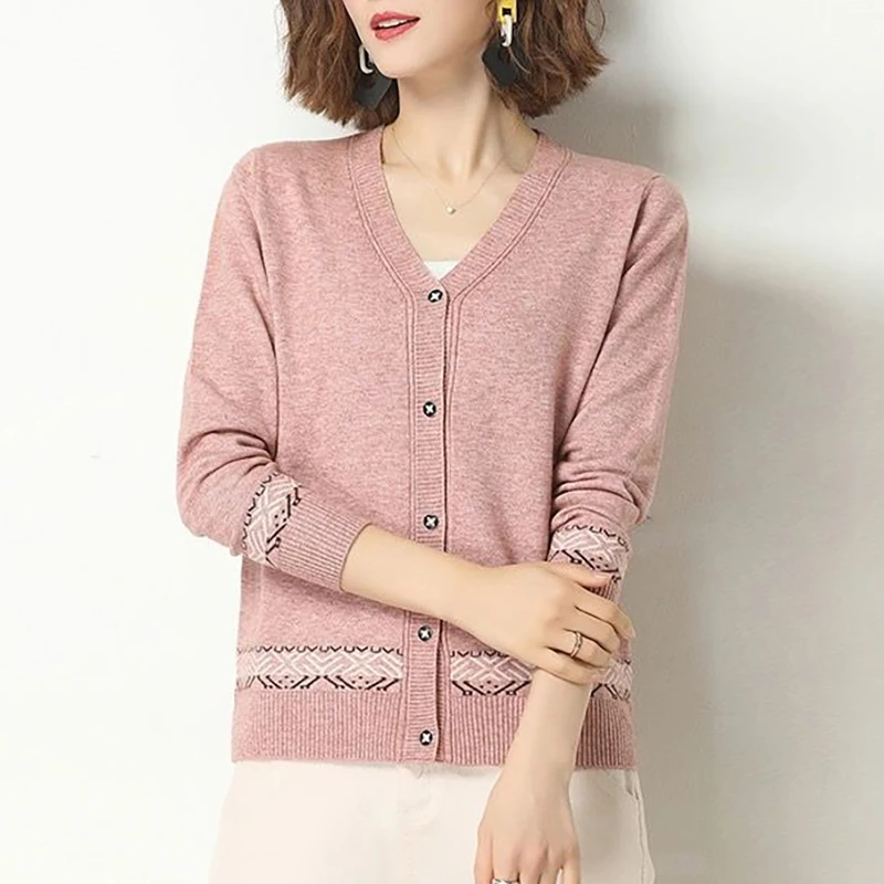 

Fashion V-Neck Spliced Knitted All-match Cardigan Sweaters Women's Clothing 2024 Autumn New Loose Long Sleeve Commuter Tops