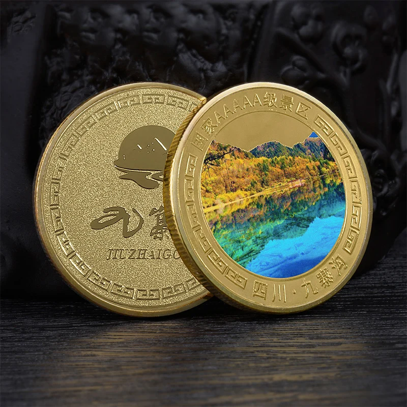 

China Jiuzhaigou Valley Scenic Gold Coins Colorful Historic Interest Area Commemorative Coin Souvenir