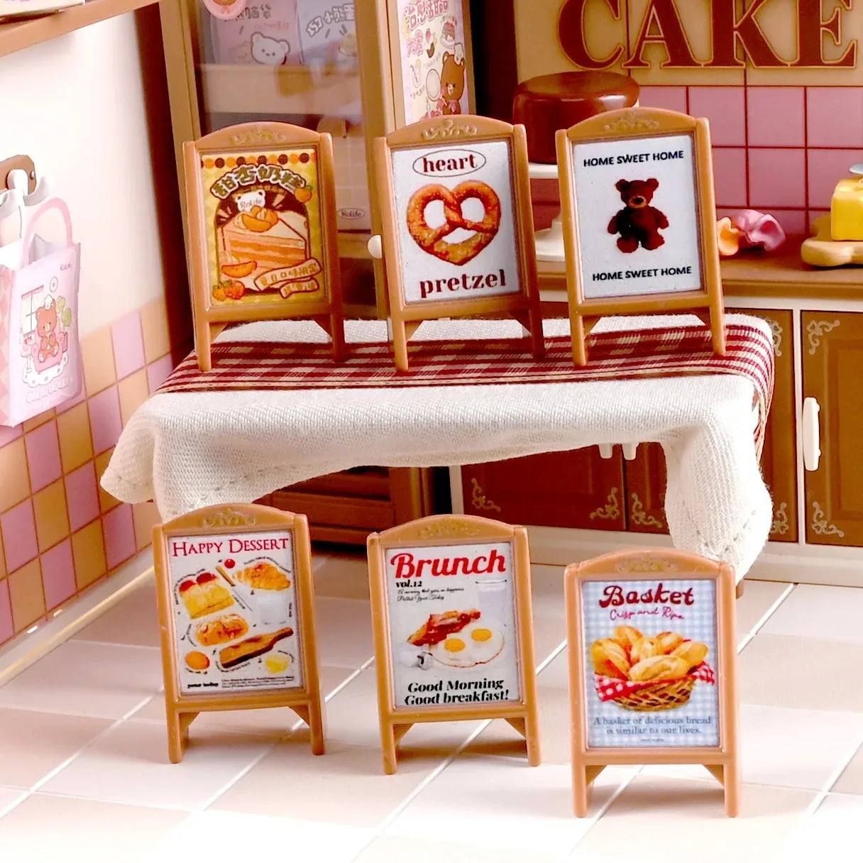 Kawaii 10Pcs Resin Mini Signboard, Cake Shop Display Ornament for Dollhouse