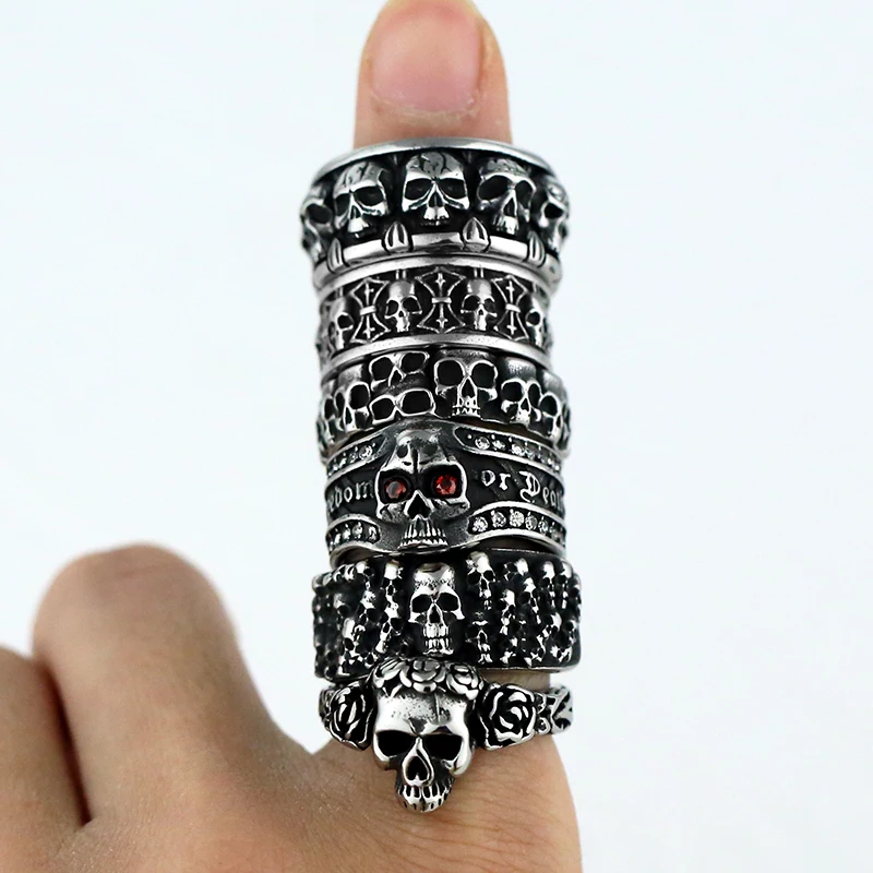 Exaggerated Small Skull Ring Men\'s Gothic Personality Punk Ring Fashion Metal Accessories Party Jewelry