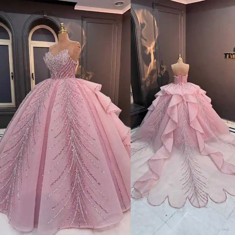 

Princess Crystals Ball Gown Wedding Dresses Sweetheart Sleeveless Sweep Train Bridal Gowns Beadeds Birthday Party Customized