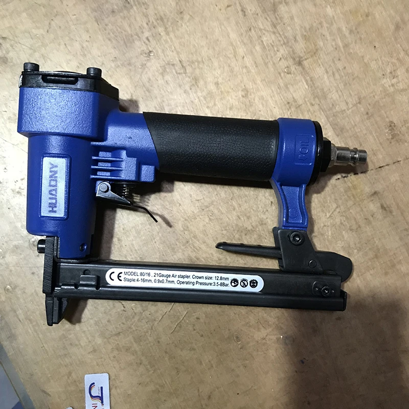 Imagem -03 - Pistola Grampeadora Pneumática Grampeador para Enquadrar Madeira Fs8016-a