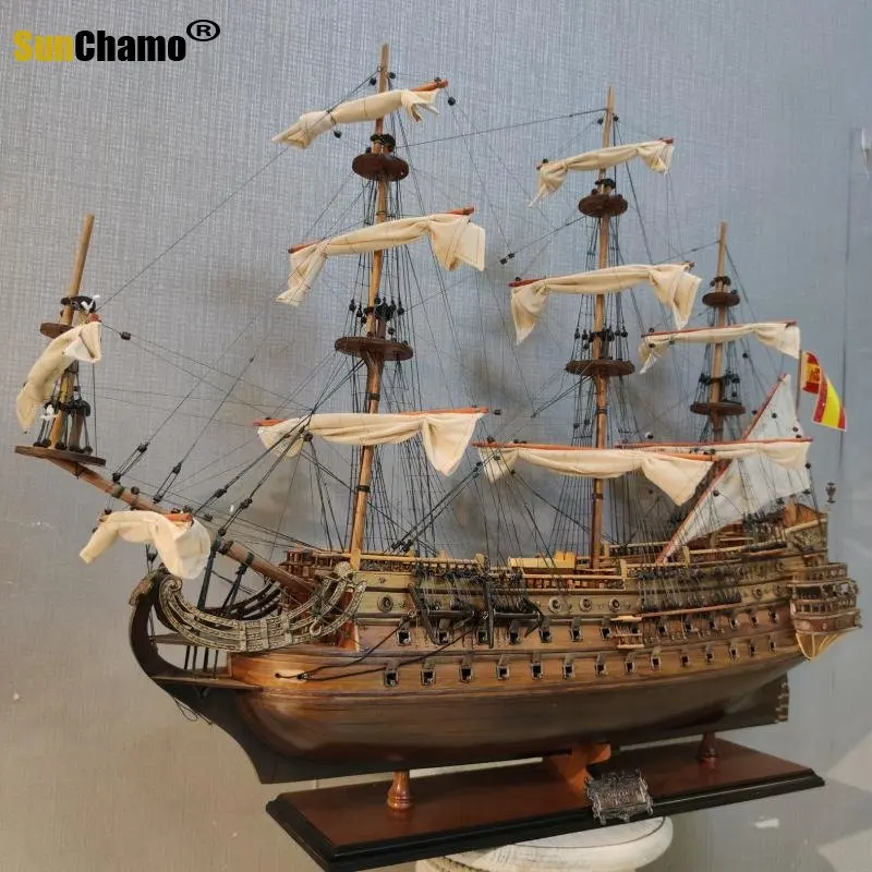 New European-style Victory Sailing Solid Wood Warship Decoration Simulation High-end Model Company Gift Home Decore Accessories