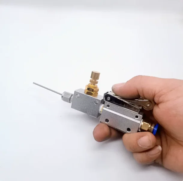Needle adjustable dust gun Precision watch repair tool Precision dust pen Small thin tube