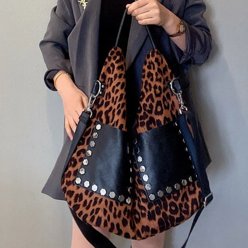 Brown Leopard Women\'s Bag 2024 Autumn/Winter New Versatile Shoulder Crossbody Fashionable Big Bag Large Capacity Female Handbag