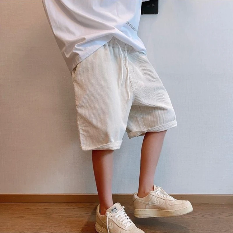 Large Fit Men's Warm Weather Clothing Loose Vintage White Washed Corduroy Mid-Thigh Shorts for Stylish Outdoor Summer Fashion