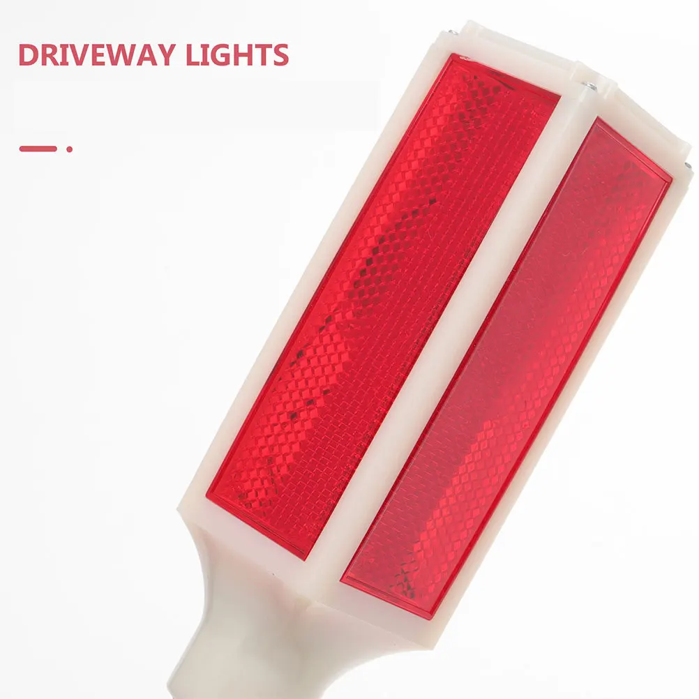 2pcs Solar Powered Driveway Markers Solar Traffic Light For Outdoor Yard Pathway Winter Snow Road Safety Warning Light Strobe