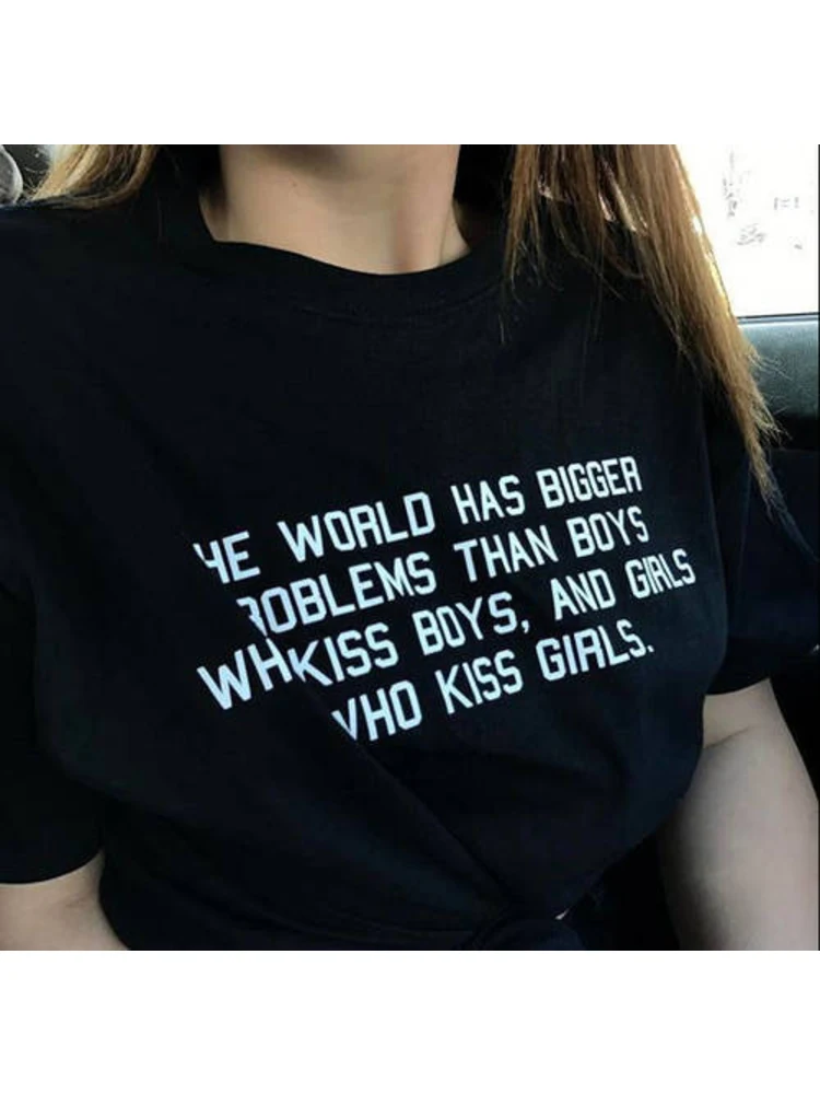 

Футболка с надписью The World Has Bigger Problems Than Boys Who Kiss для мальчиков и девочек, футболки с графическим рисунком Tumblr, женская футболка, топы, одежда