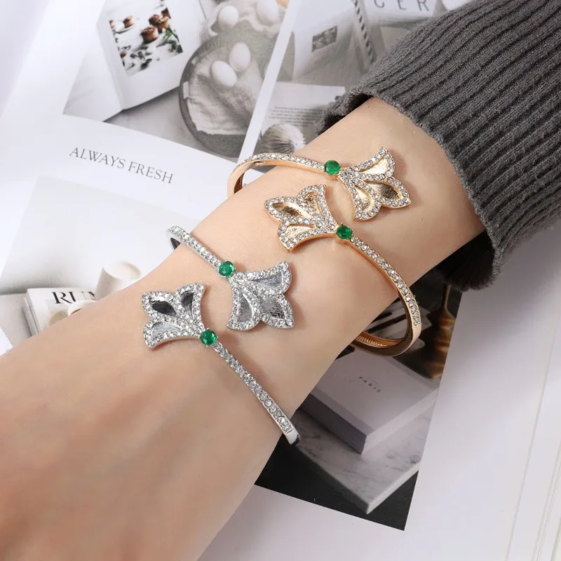 Diamond Studded Bracelet with Adjustable Opening, Featuring Vintage Green Diamonds and Flower Studded Nails