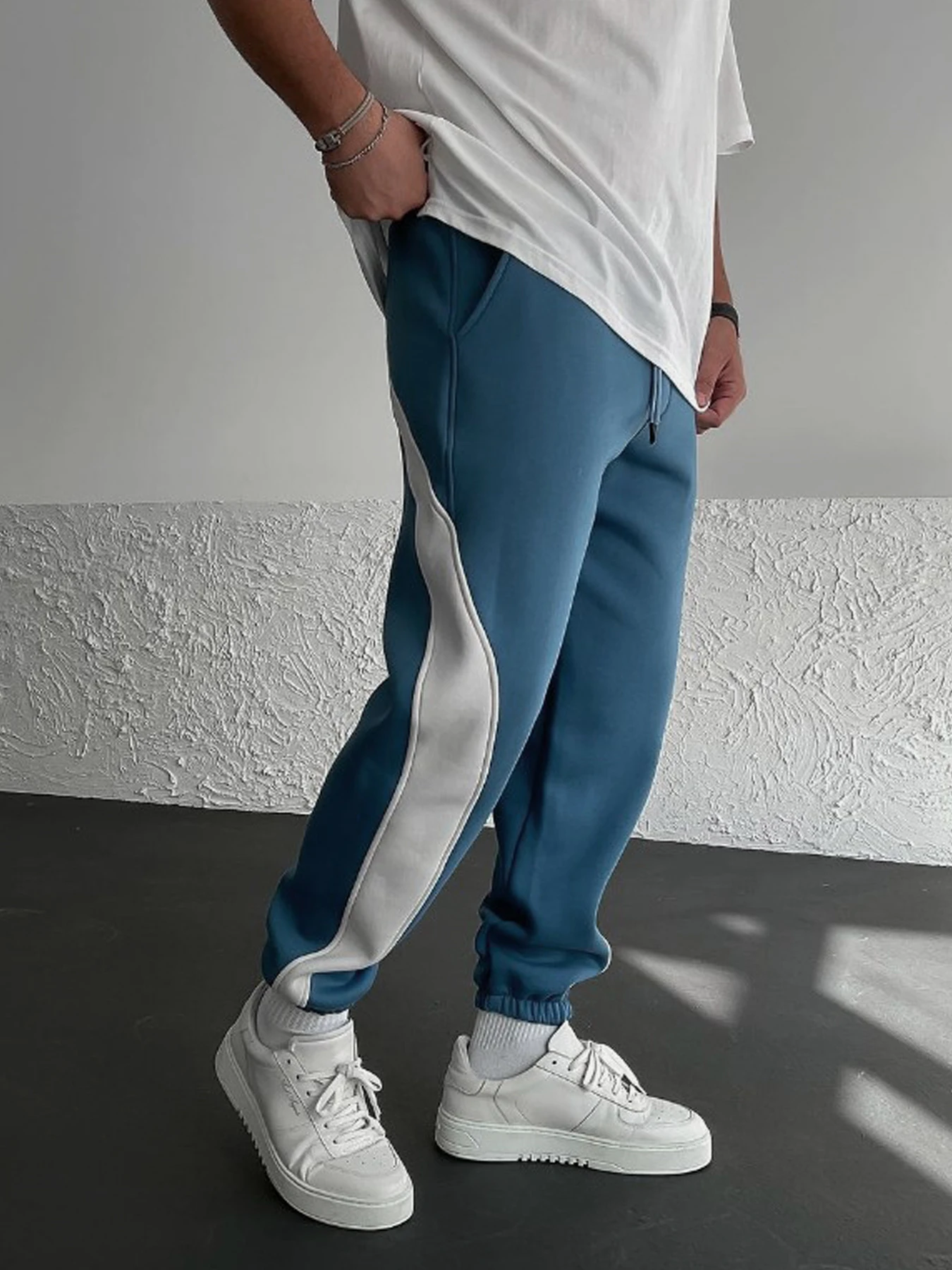 Men\'s casual sports color pants spring and autumn jogging pants