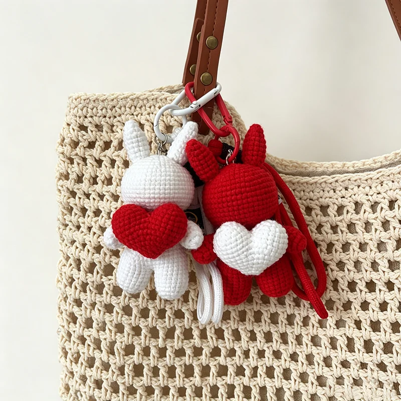 Hand‑Crochet Bunny With Heart Car Keychain Handmade Knitted Rabbit Doll Bag Pendant Cute Couple Key Ring Decor Gift Accessories