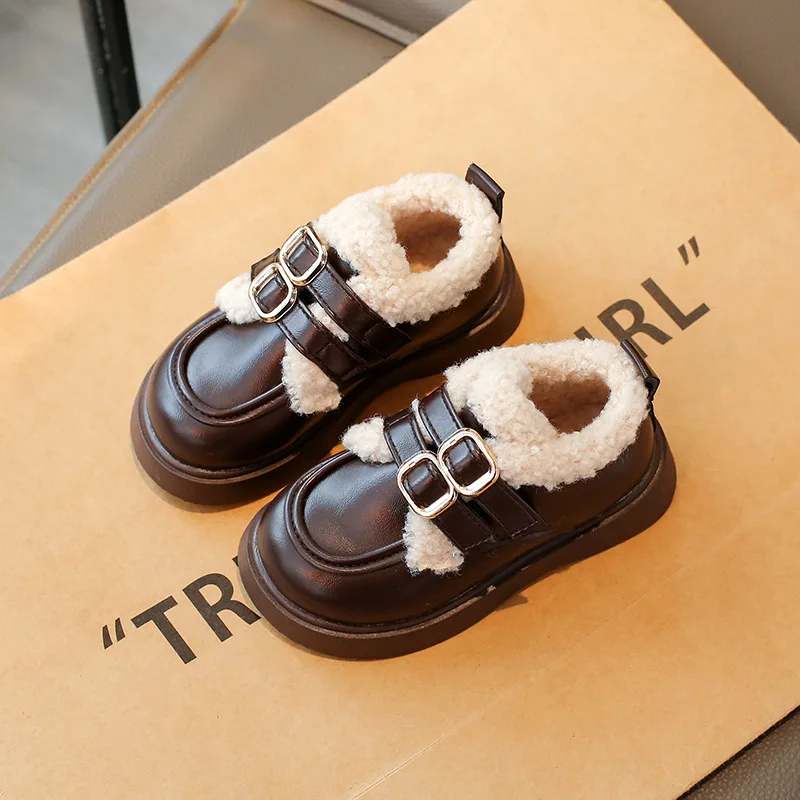 أحذية أطفال كاجوال أحذية من الجلد PU أحذية شتوية بلون سادة للفتيات أحذية مضادة للانزلاق دافئة كاكي بني مقاس 26-37