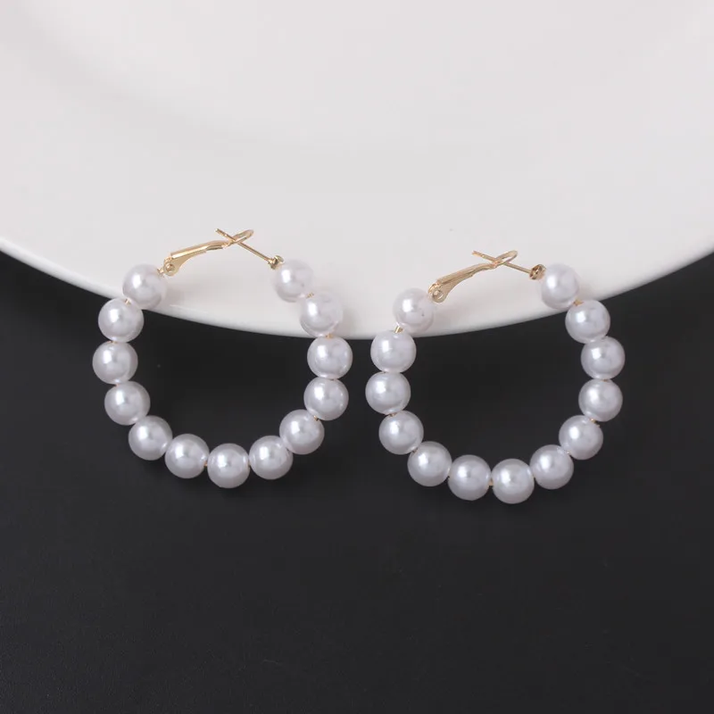 Imitaiton Pearl Hoop Earrings for Women Elegant Korean Fashion Girls Ear Accessories White Color Pearl Earrings Wedding Jewelry