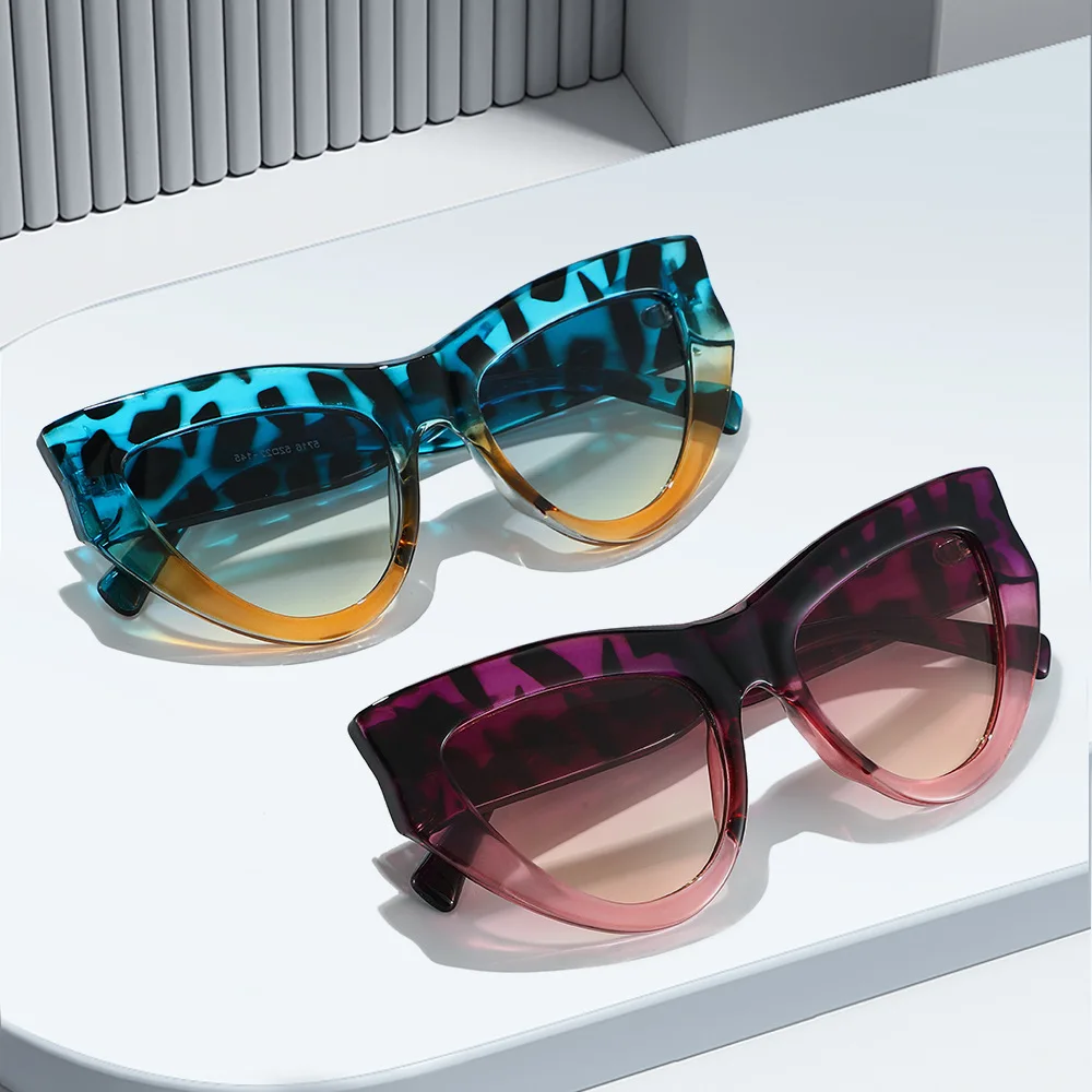 

Ladies' Sense of Luxury and Personality Sunglasses Women Trendy Travel Photography Sun Glasses Outdoor UV-Protective Sunglasses