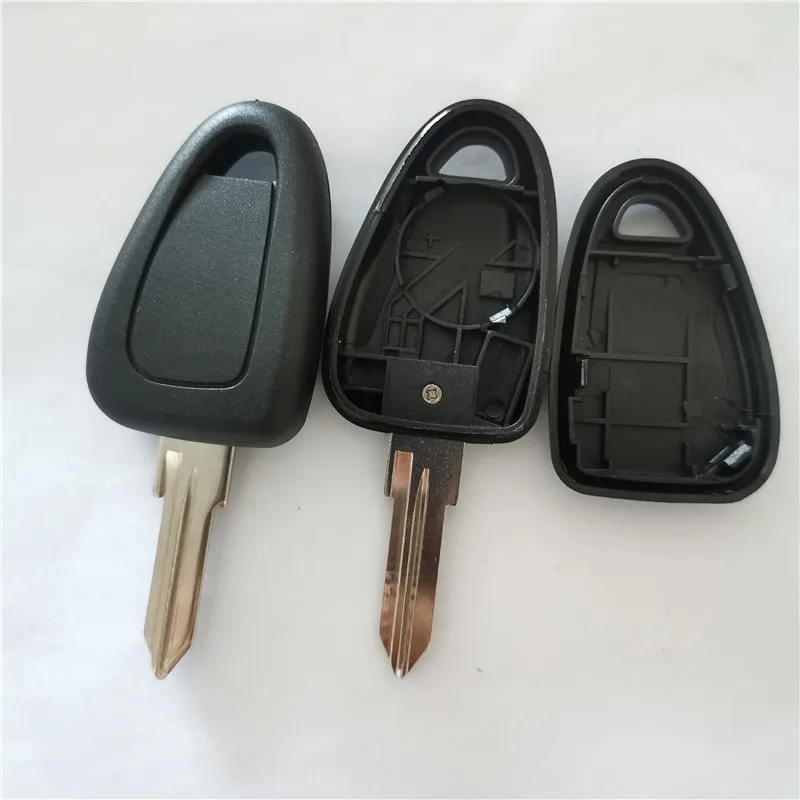 DAKATU10PCS Replacemet Transponder Car Key Shell Case Housing With GT10 Blade FOB For Fiat IVECO DUCATO