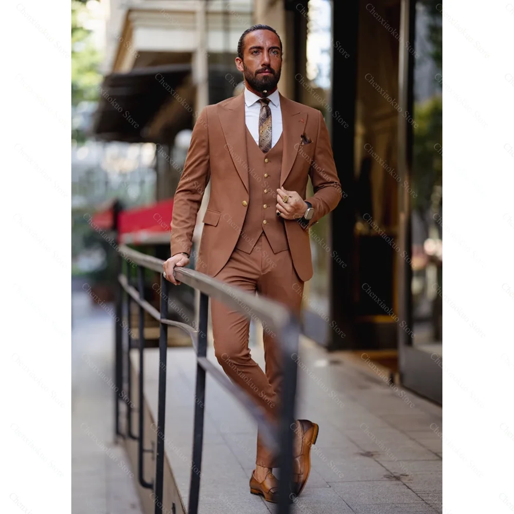 

Brown Men Suits 3 Piece Single Button Peak Lapel Wedding Tuxedo Solid Color Smart Casual Slim Male Suit (Jacket+Vest+Pants)