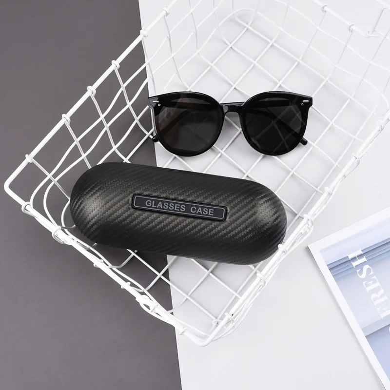 2022 New Carbon PU Leather Material Sunglass Case Black  Men Eyewear Case Ladies Glass Holder Protect Case